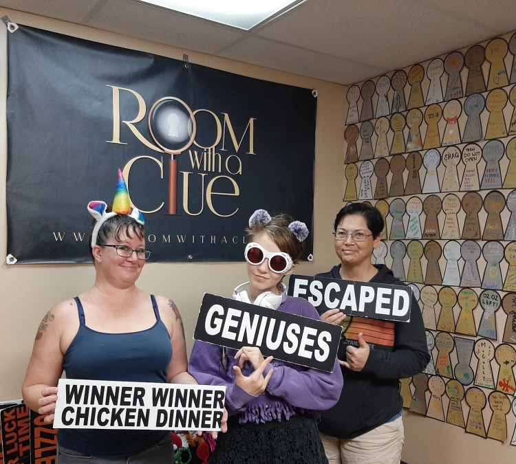 room-with-a-clue-photo